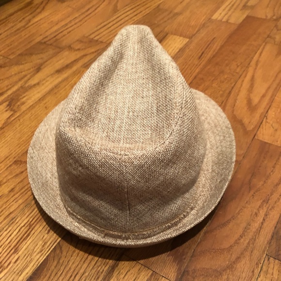 Fedora 🥑🥑🥑 - Picture 2 of 4